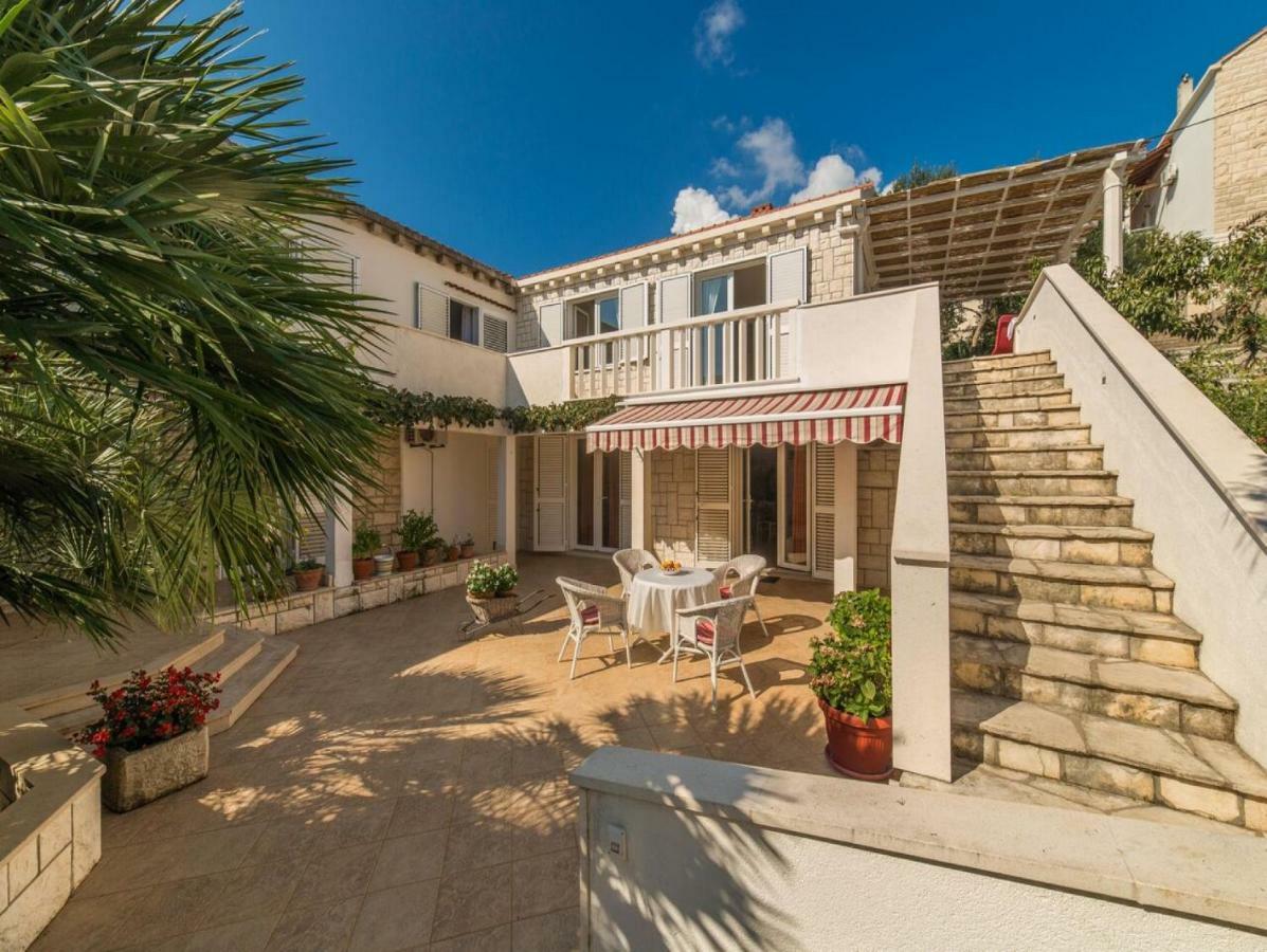קורצולה Apartments Villa Diha מראה חיצוני תמונה