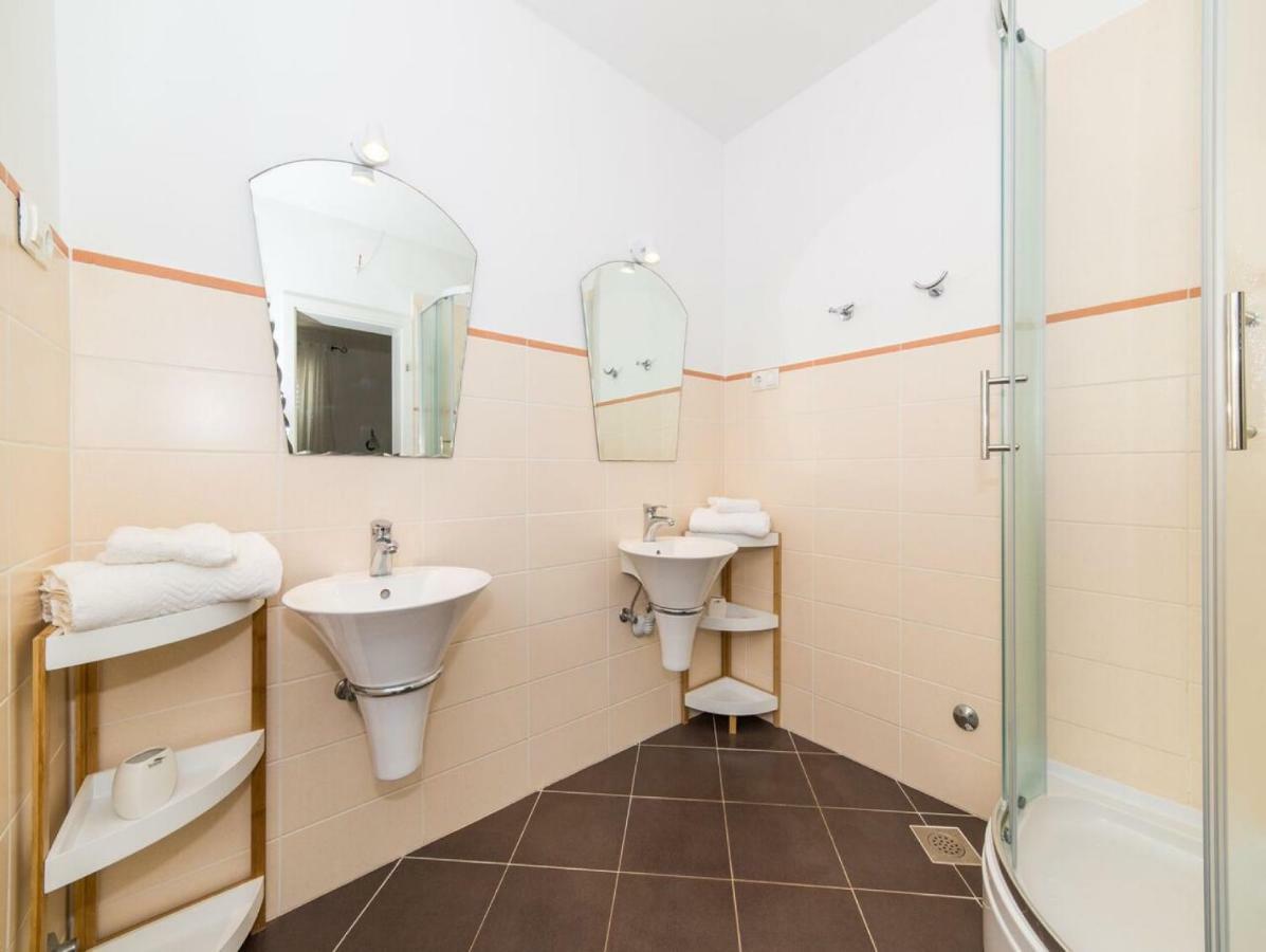 קורצולה Apartments Villa Diha מראה חיצוני תמונה